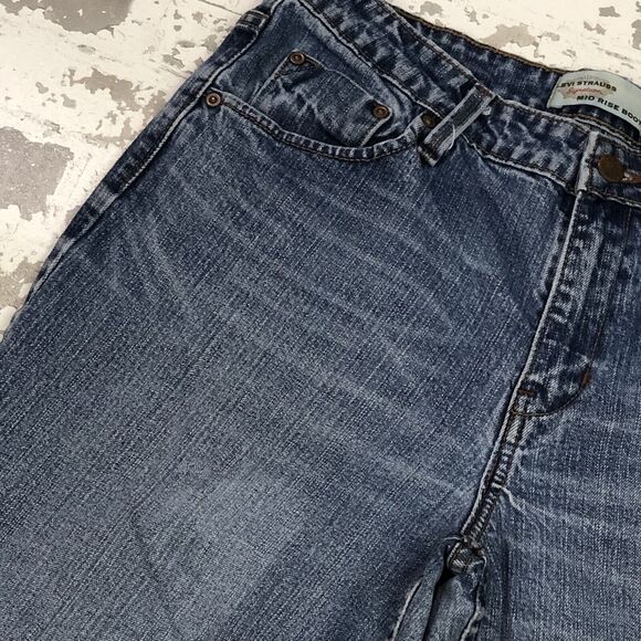 Levi's Signature Series Jeans 12 Women Boot Cut 30x28 Blue Mid Rise Light Wash - Picture 6 of 14